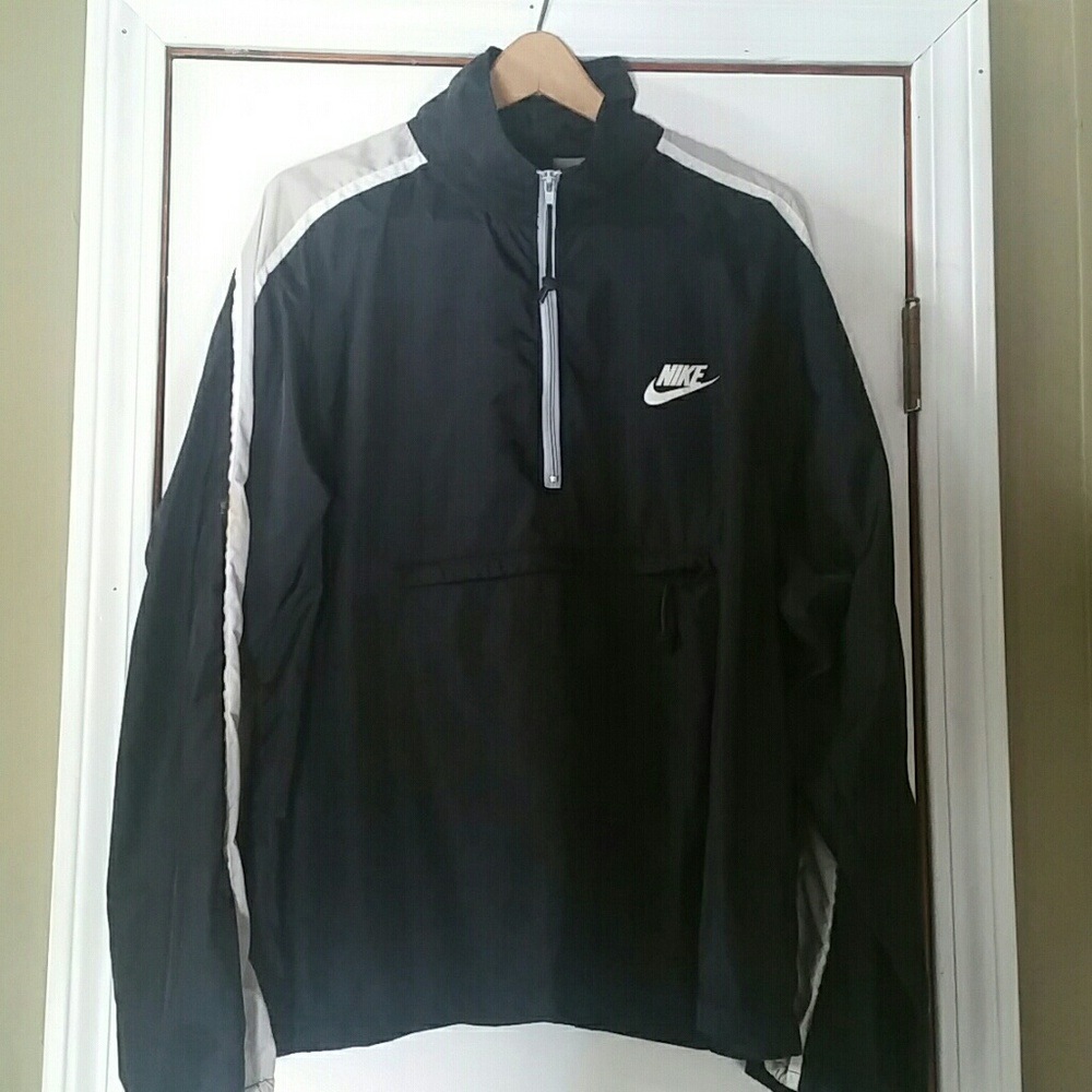 Nike Running Wind Breaker